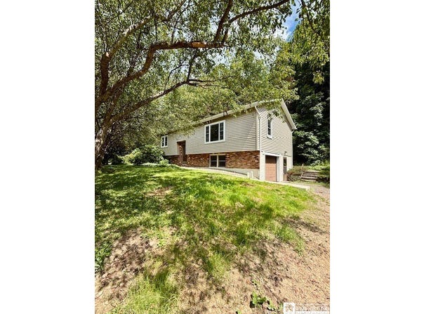 390 Bolivar Drive, Foster Town, PA 16701