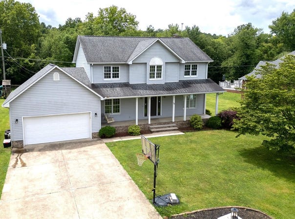 12 Willowtree Drive, Huntington, WV 25704