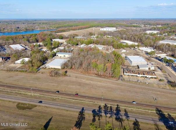Cole Road, Ridgeland, MS 39157