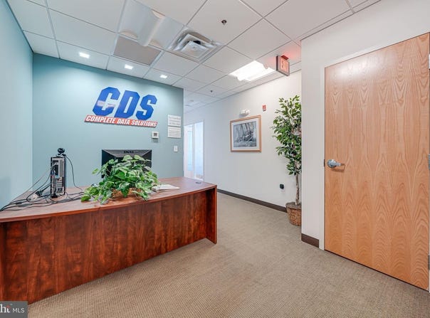 7115 LEESBURG PIKE #317, FALLS CHURCH, VA 22043