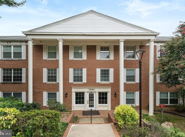 7621 TREMAYNE PLACE, MCLEAN, VA 22102