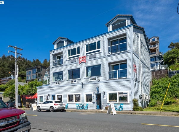1505 PACIFIC AVE, Oceanside, OR 97134