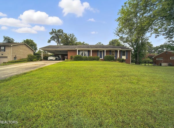 423 Kildare Drive, Jefferson City, TN 37760