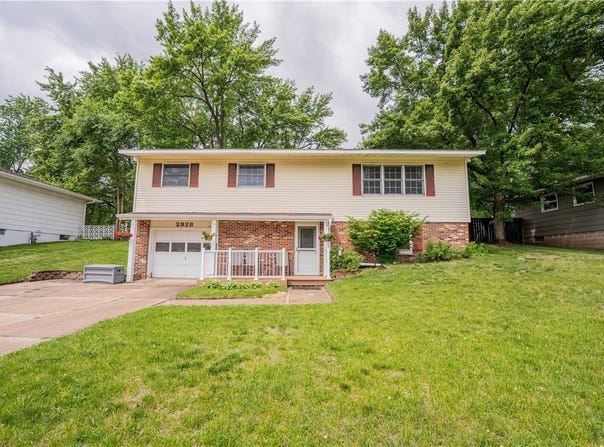 2928 Jupiter Avenue, Eau Claire, WI 54703