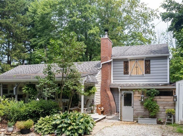 10536 Peck Road, Mantua, OH 44255