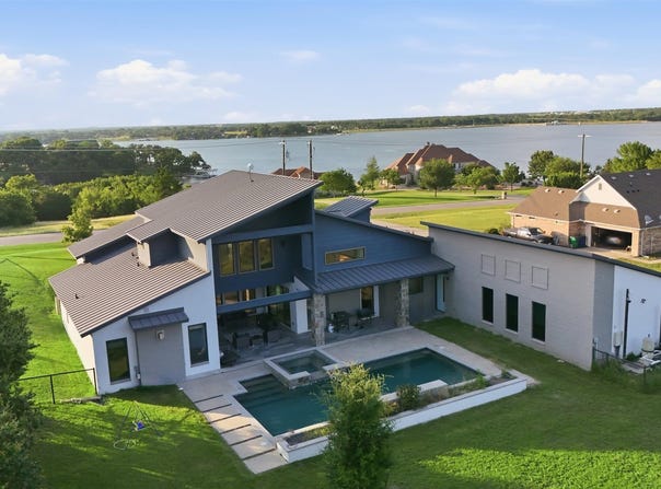 211 Hunter Pass, Waxahachie, TX 75165