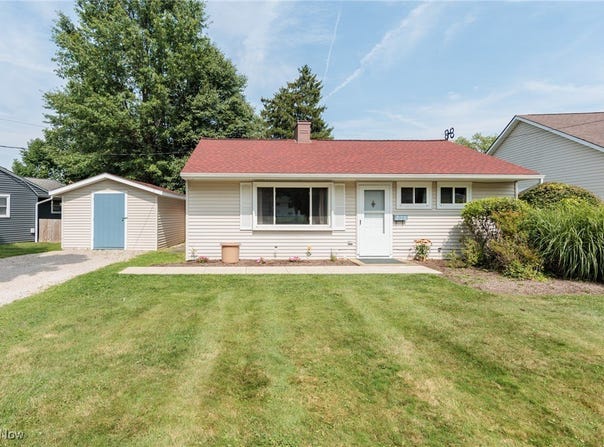 738 Spruce Street, Medina, OH 44256