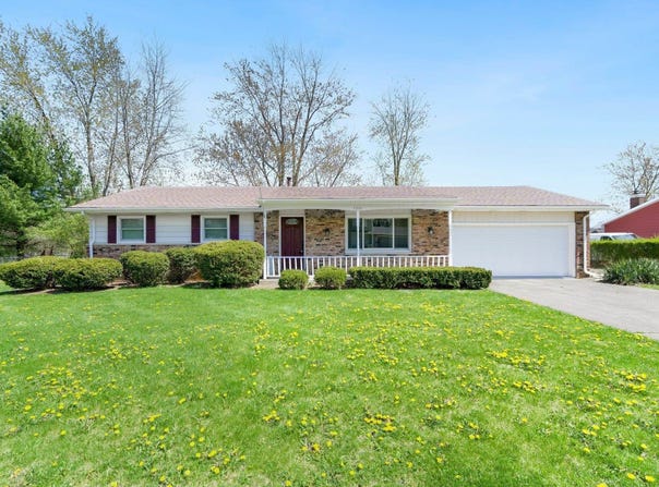 1301 Stag Drive, Fort Wayne, IN 46804