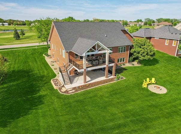 1528 Hancock Drive, Boone, IA 50036