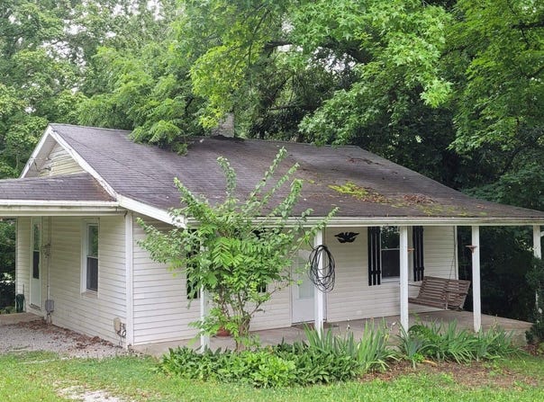 1412 N 11TH Street, Mt Vernon, IL 62864