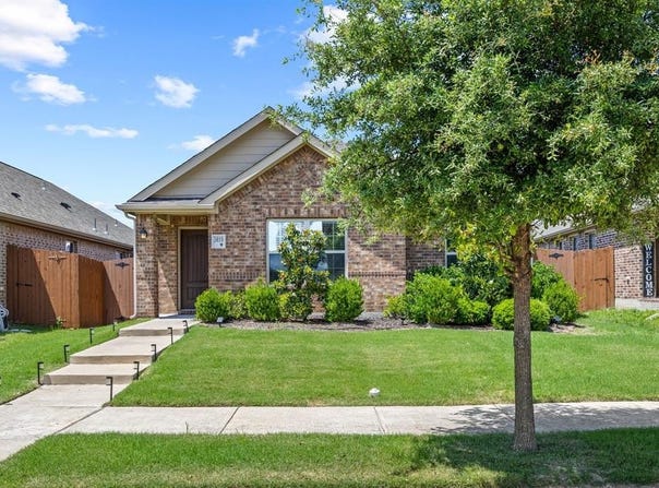 3010 Rosemount Lane, Forney, TX 75126