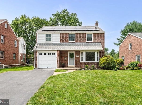 1728 EARLINGTON ROAD, HAVERTOWN, PA 19083