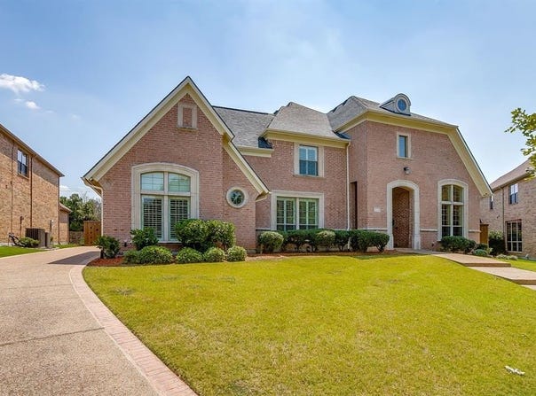 1216 Morgan Lefay Lane, Lewisville, TX 75056