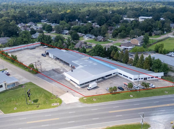 947 Florida Avenue SW, Denham Springs, LA 70726