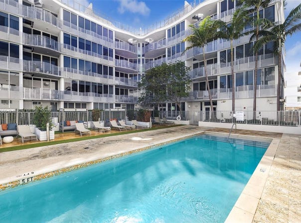 435 21st St, Miami Beach, FL 33139