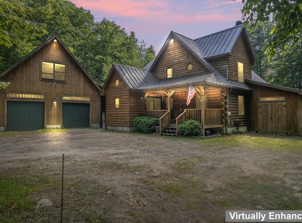 204 Shore Road, Fayette, ME 04349