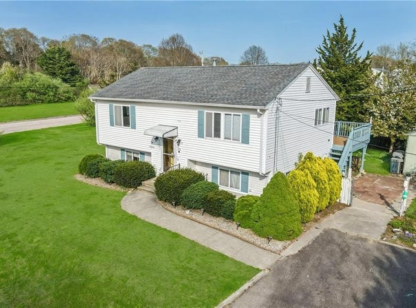 22 Sandy Lane, Westerly, RI 02891