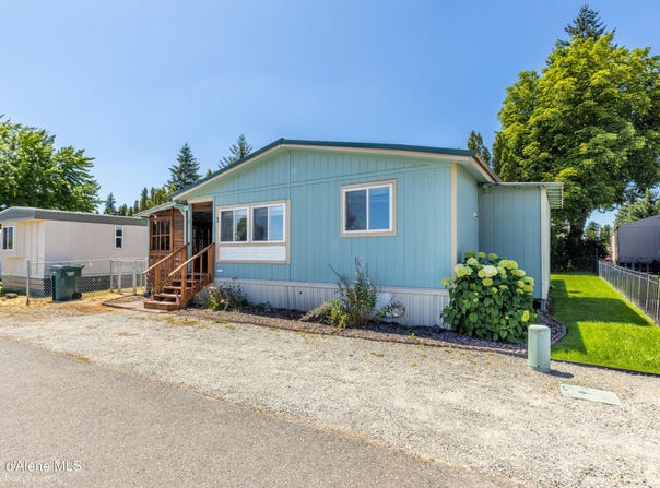1952 E 12TH AVE, Post Falls, ID 83854