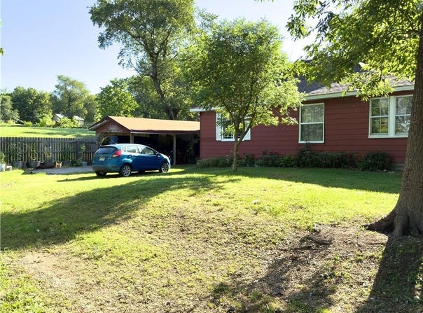 366 Spring  AVE, Decatur, AR 72722