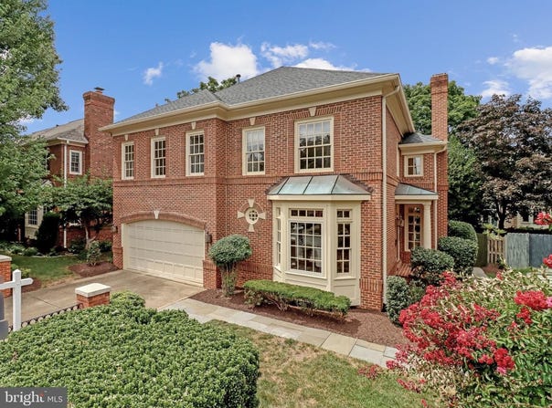 4831 26TH ST N, ARLINGTON, VA 22207
