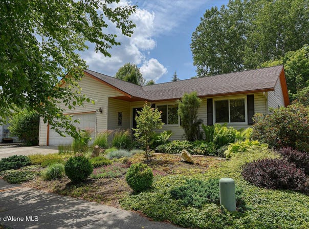 2979 N 7th St, Coeur d'Alene, ID 83815