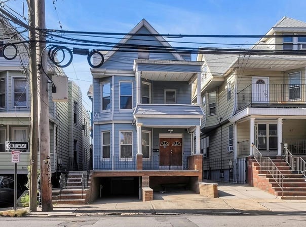 53 VAN REYPEN ST, Jersey City, NJ 07306
