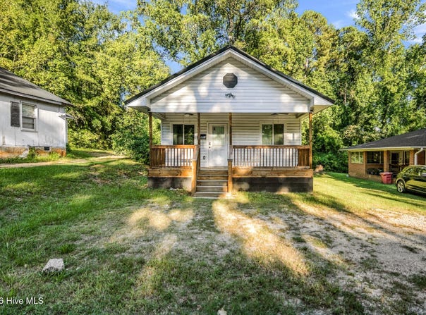 218 S Long Drive, Rockingham, NC 28379