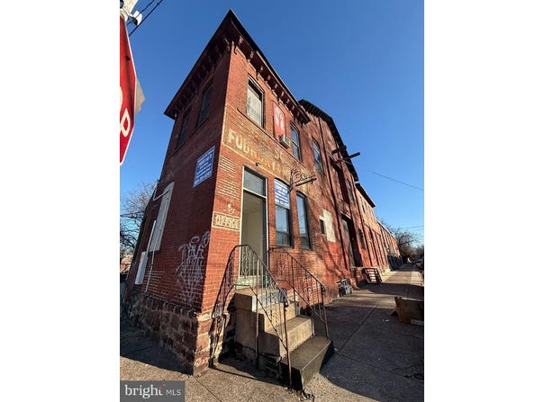 2 PEARL Street, TRENTON, NJ 08609