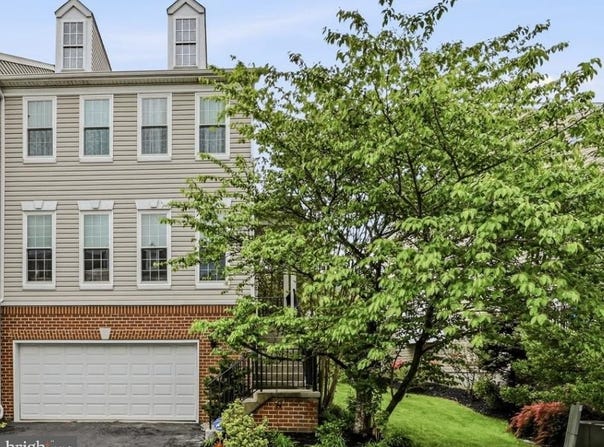 517 E BOXBOROUGH Drive, WILMINGTON, DE 19810