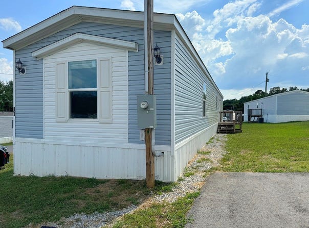 803 Austin Way, Dandridge, TN 37725