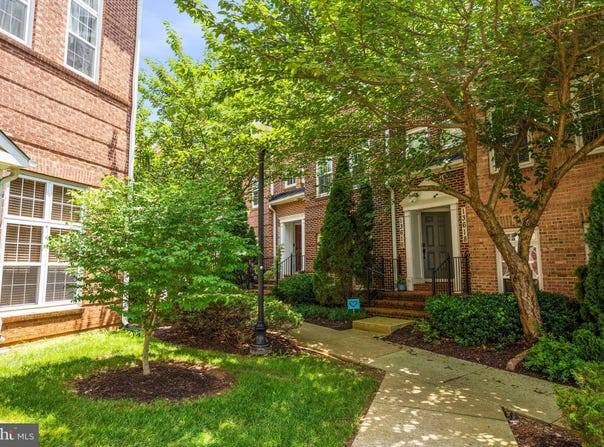 13612 DOVER CLIFFS PLACE, GERMANTOWN, MD 20874