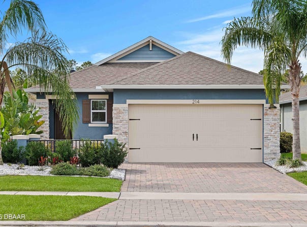 214 Caryota Court, New Smyrna Beach, FL 32168