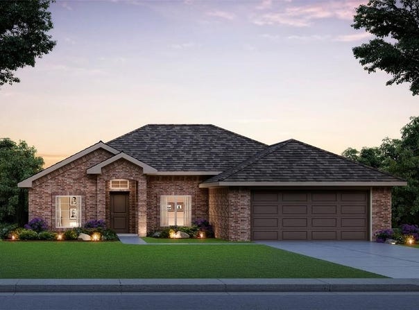 1208 Blackjack Creek Drive, Yukon, OK 73099