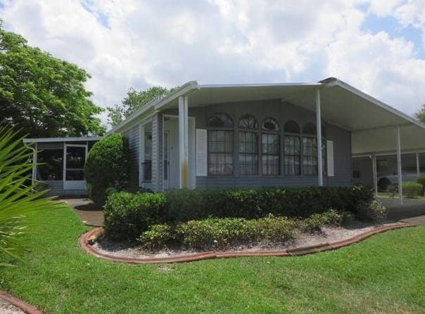 3164 Whisper Blvd, Deland, FL 32724