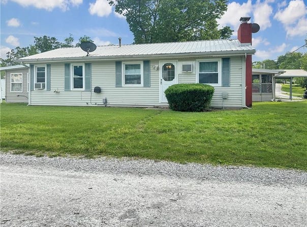29144 Fairchild Street, Warsaw, MO 65355