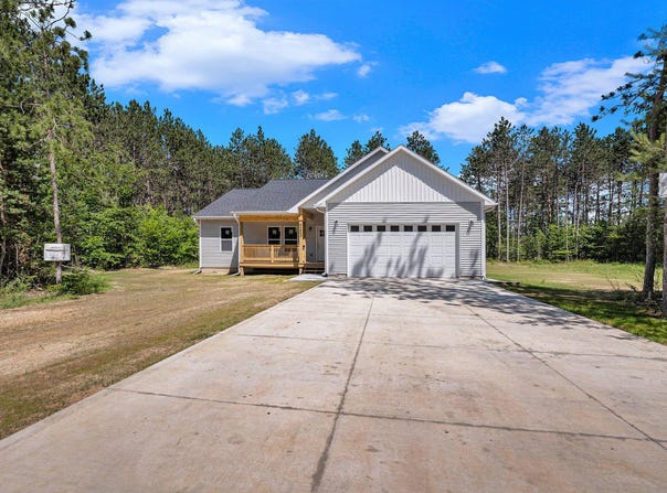5203 NE Myers Road, Kalkaska, MI 49646