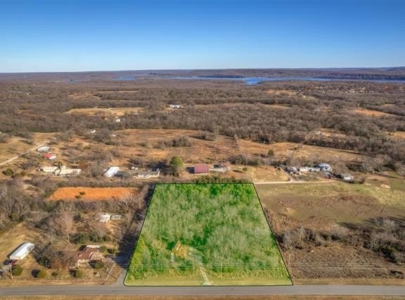 3 S 330 Road, Wagoner, OK 74467