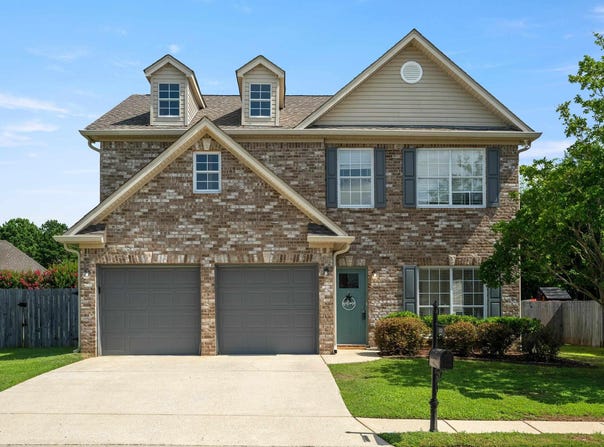 2131 OLD CAHABA PLACE, HELENA, AL 35080
