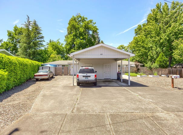 410 Willamette Avenue, Medford, OR 97504