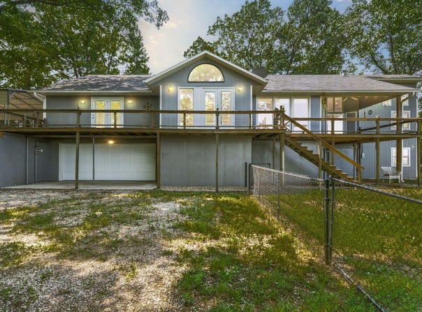 90 Little Fox Lane, Lampe, MO 65681