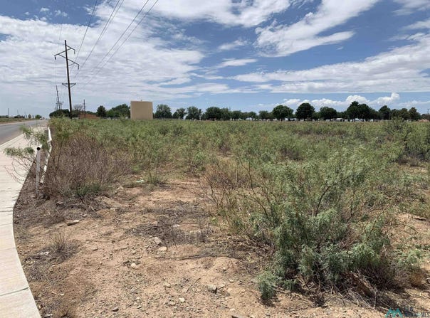 N of 1710 S 26th Street, Artesia, NM 88210