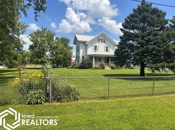 2649 170 Street, Traer, IA 50675-1450