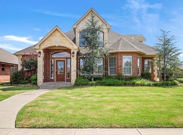 2008 SE 9th Street, Moore, OK 73160
