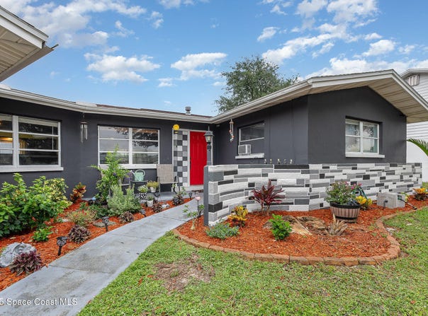 470 Sabal Avenue, Merritt Island, FL 32953
