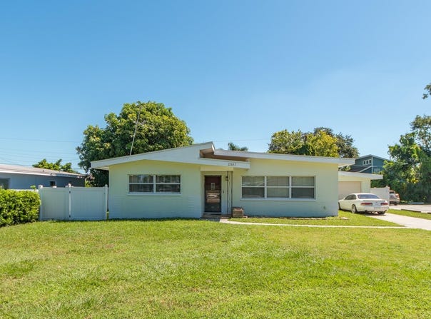 12663 INDIAN ROCKS Road, LARGO, FL 33774
