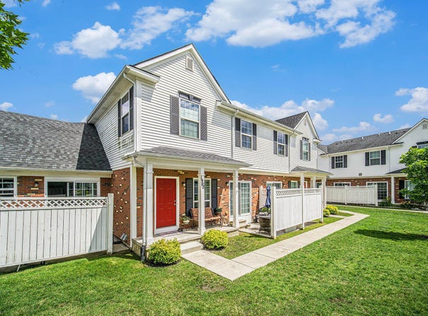 1902 Riversedge Drive, Saline, MI 48176