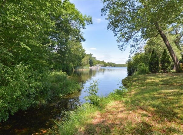 74 Crystal Terrace, Burrillville, RI 02859