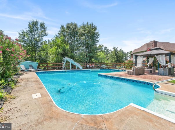 730 WHEATLEY DRIVE, WESTMINSTER, MD 21157