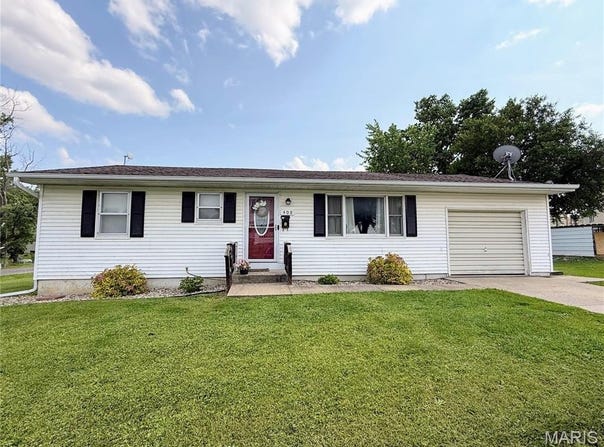 408 Clay, Edina, MO 63537