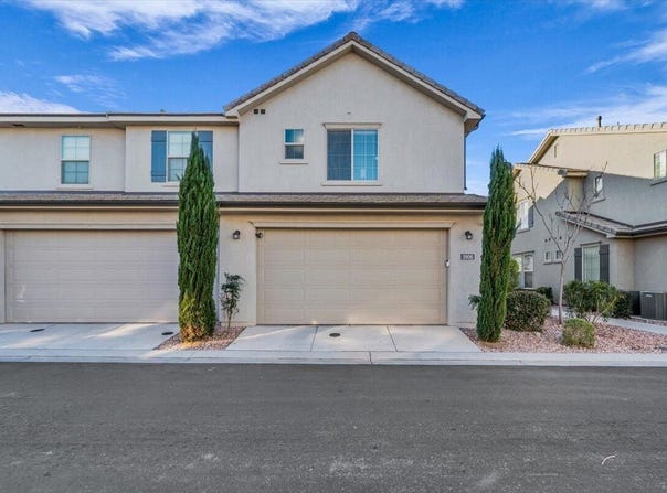 1906 HOLIDAY Ln, Washington, UT 84780